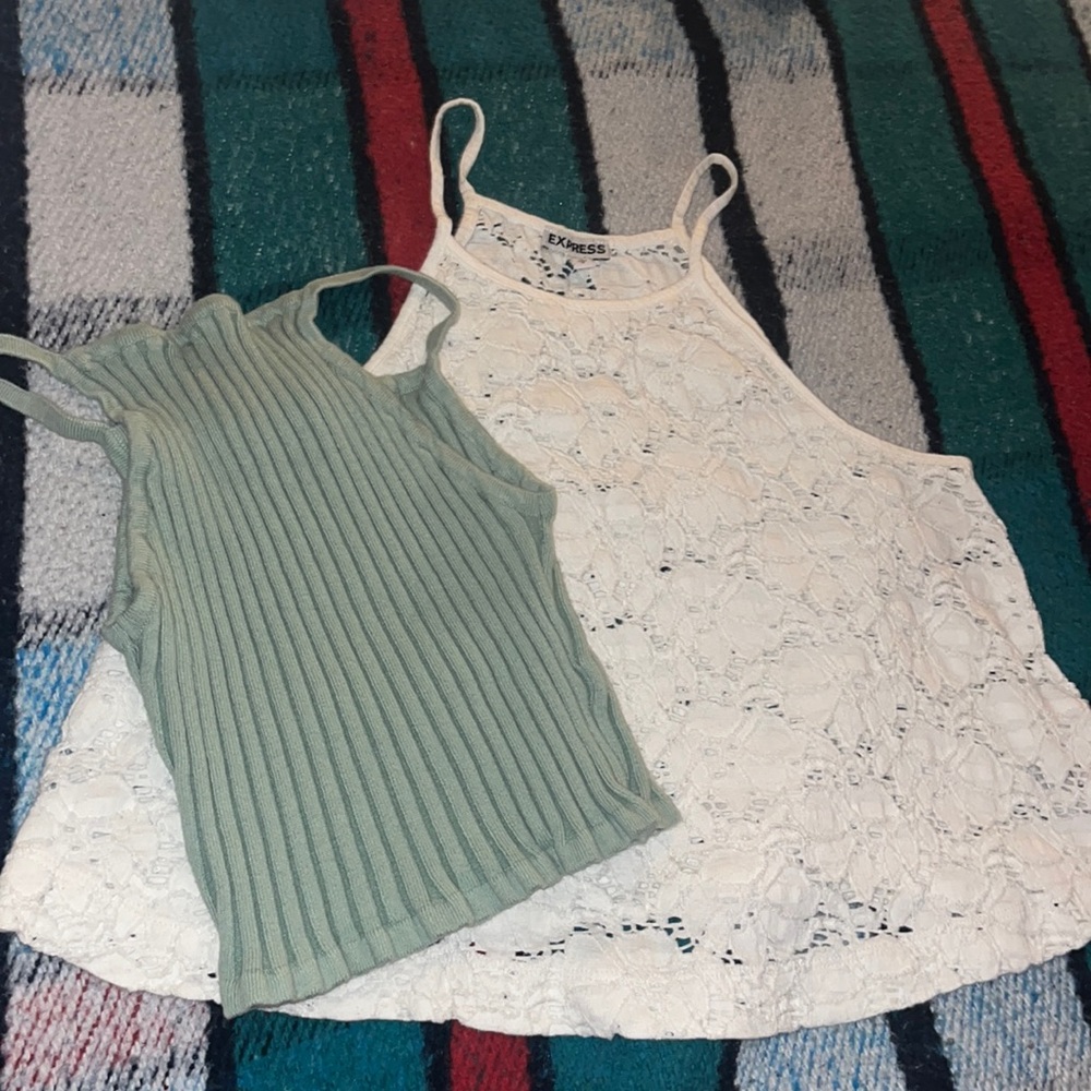 Green crop top forever21 & Express floral crop top 2 for $5